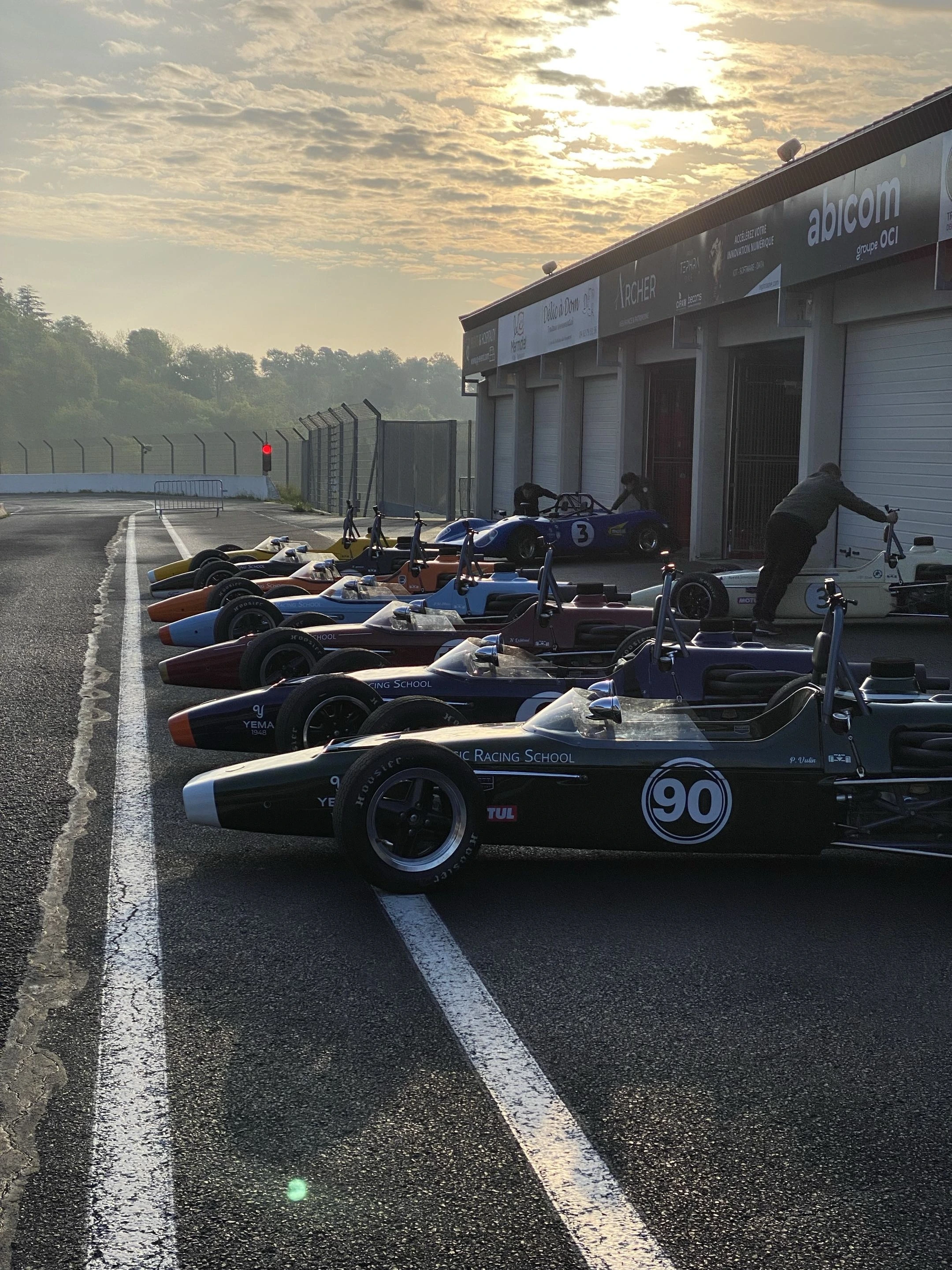 Coaching automobile sur piste avec JR3Y SPEED — Accompagnement circuit Lyon